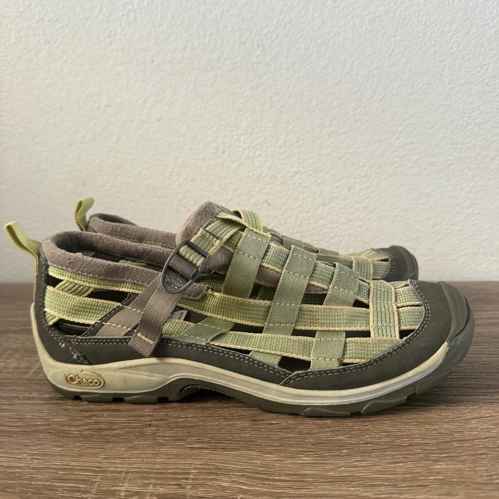 Chaco Paradox Shoe in Pesto, Size 7